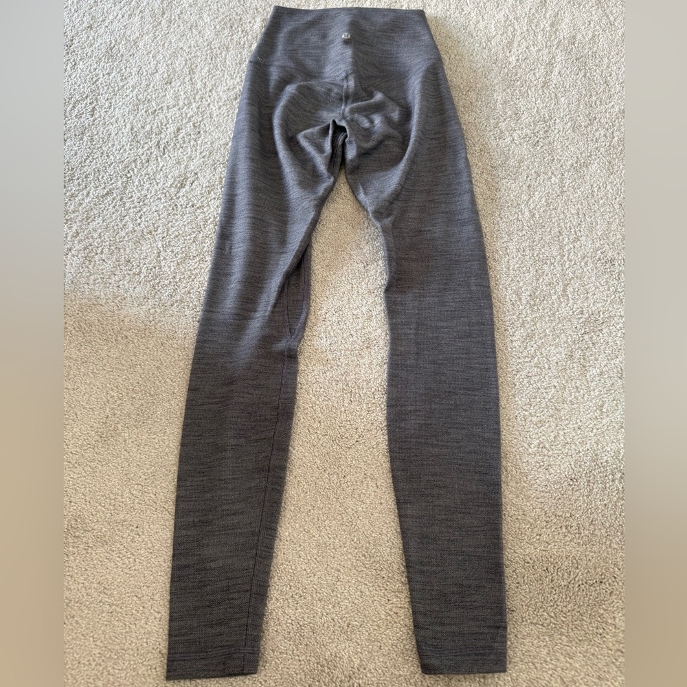 LULULEMON - Align High Rise Leggings - Grey - Size 4 - Excellent Condition - Picture 6 of 6